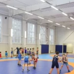 Занятия йогой, фитнесом в спортзале МБУДО Детский оздоровительно-образовательный спортивный центр города Губкина Белгородской области Губкин