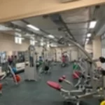 Занятия йогой, фитнесом в спортзале Медиор+ Фитнес Луга