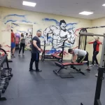 Занятия йогой, фитнесом в спортзале Медиор+ Луга