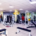 Занятия йогой, фитнесом в спортзале МетроФитнес Челябинск