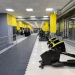 Занятия йогой, фитнесом в спортзале МетроFitness Липецк