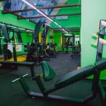 Занятия йогой, фитнесом в спортзале МетроFitness Санкт-Петербург