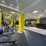 Занятия йогой, фитнесом в спортзале МетроFitness Томск