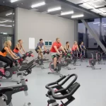 Занятия йогой, фитнесом в спортзале Mfitness Краснодар