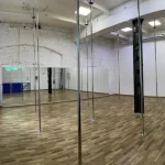 Занятия йогой, фитнесом в спортзале Mig Pole Dance Санкт-Петербург