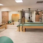 Занятия йогой, фитнесом в спортзале Mk Studios pilates Санкт-Петербург