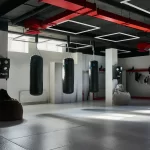 Занятия йогой, фитнесом в спортзале МккИ Москва