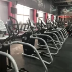 Занятия йогой, фитнесом в спортзале Modo Gym Киров