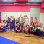 Занятия йогой, фитнесом в спортзале Моя стихия Омск