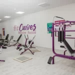 Занятия йогой, фитнесом в спортзале Monastic Wellness Xpress Москва