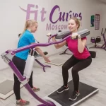 Занятия йогой, фитнесом в спортзале Monastic Wellness Xpress Москва