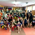 Занятия йогой, фитнесом в спортзале Монгкон Семенов