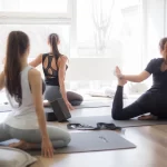 Занятия йогой, фитнесом в спортзале Moscow1yoga Москва