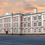 Занятия йогой, фитнесом в спортзале Московский государственный юридический университет имени О. Е. Кутафина Москва