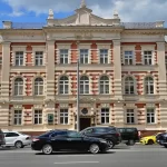 Занятия йогой, фитнесом в спортзале Московский государственный юридический университет имени О. Е. Кутафина Москва