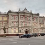 Занятия йогой, фитнесом в спортзале Московский государственный юридический университет имени О. Е. Кутафина Москва