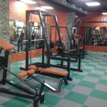 Занятия йогой, фитнесом в спортзале Muscle-gym Ессентуки