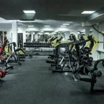 Занятия йогой, фитнесом в спортзале Mustang Чебоксары