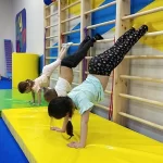 Занятия йогой, фитнесом в спортзале MyGym Детский гимнастический клуб Москва
