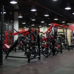 Занятия йогой, фитнесом в спортзале MyGym Москва