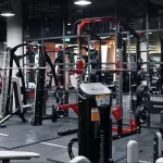 Занятия йогой, фитнесом в спортзале Mygym Москва