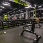 Занятия йогой, фитнесом в спортзале Mytimefitness Санкт-Петербург