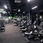 Занятия йогой, фитнесом в спортзале Namode Fit Москва