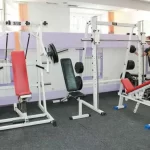 Занятия йогой, фитнесом в спортзале Neo Gym Челябинск