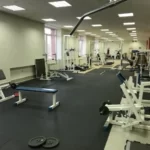 Занятия йогой, фитнесом в спортзале НеоФит Новокуйбышевск