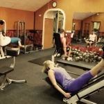 Занятия йогой, фитнесом в спортзале Nika Саратов