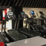 Занятия йогой, фитнесом в спортзале Ninjafit Москва