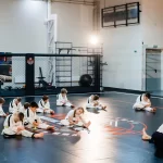 Занятия йогой, фитнесом в спортзале Нокаут Санкт-Петербург