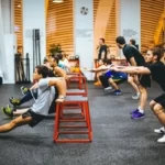 Занятия йогой, фитнесом в спортзале Общая физическая подготовка Москва