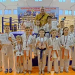 Занятия йогой, фитнесом в спортзале Офсоо Союз Киокушин Каратэ России Москва