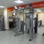 Занятия йогой, фитнесом в спортзале Омега Фитнес Ярославль