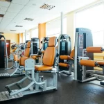 Занятия йогой, фитнесом в спортзале Омега Фитнес Ярославль