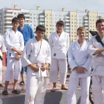 Занятия йогой, фитнесом в спортзале Оосинкан Бор