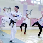 Занятия йогой, фитнесом в спортзале Основатель Объединения Йоги и Боевых Искусств, сеть школ Боевых Оздоровительных Гимнастик Тольятти