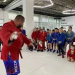 Занятия йогой, фитнесом в спортзале Островский 13 Иркутск