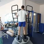 Занятия йогой, фитнесом в спортзале Отделение восстановительного лечения, массажа и реабилитации Москва