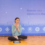 Занятия йогой, фитнесом в спортзале Oum.ru йога Москва