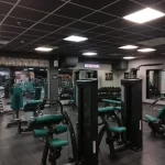 Занятия йогой, фитнесом в спортзале Papa Smith Fitness Москва