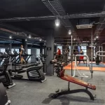 Занятия йогой, фитнесом в спортзале Papa Smith Fitness Москва