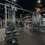 Занятия йогой, фитнесом в спортзале Paragon Arena Волгоград