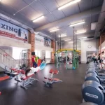 Занятия йогой, фитнесом в спортзале ParisLife Москва