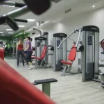 Занятия йогой, фитнесом в спортзале Park Fit Мытищи