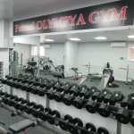 Занятия йогой, фитнесом в спортзале Patrocl Olympya Gym Владивосток