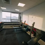 Занятия йогой, фитнесом в спортзале Performance Fit-2 Москва