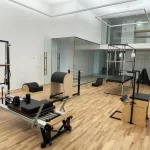 Занятия йогой, фитнесом в спортзале Pilates place Челябинск