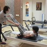 Занятия йогой, фитнесом в спортзале Pilates Wpark Москва